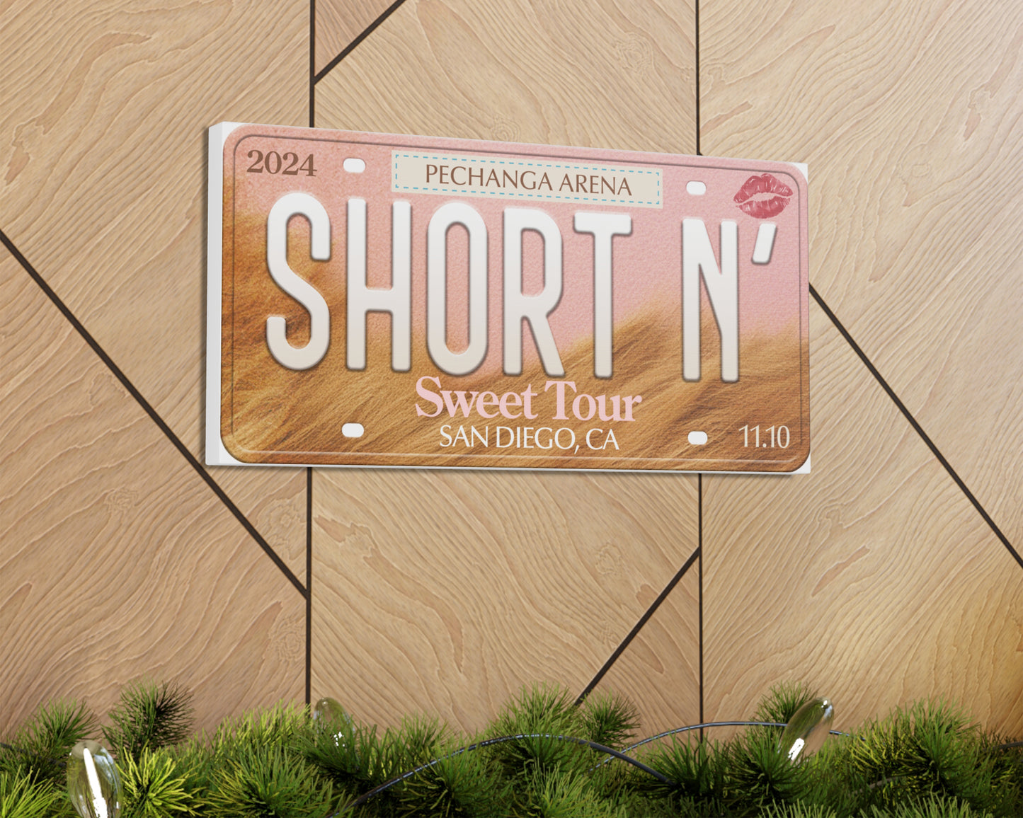 Short n' Sweet Tour canvas wall decor