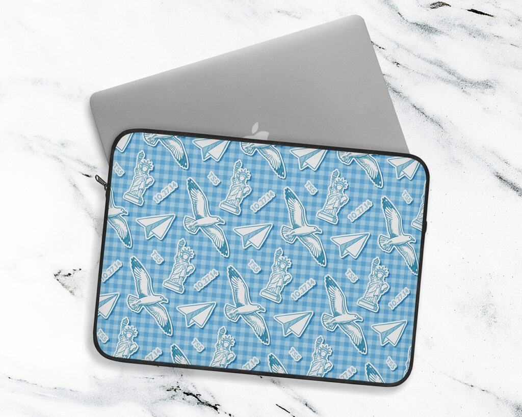 1989 era icon pattern laptop sleeve